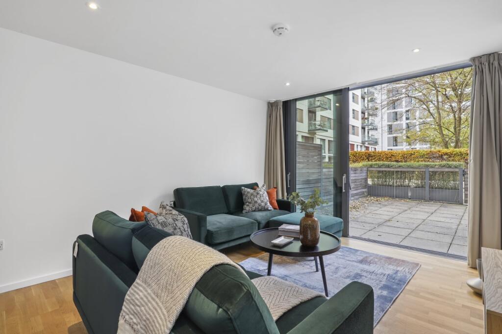 4 bed Apartment for rent in Stratford. From East Village by Get Living 4 bed Apartment for rent in Stratford. From East Village by Get Living
