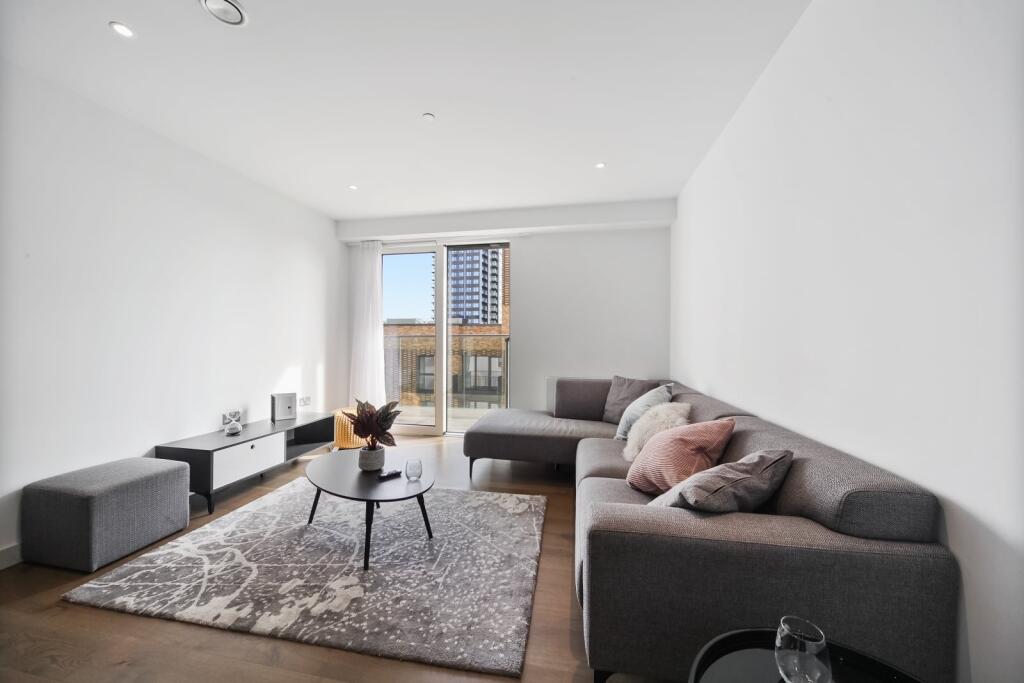 2 bed Apartment for rent in Bermondsey. From Get Living - Elephant Central by Get Living 2 bed Apartment for rent in Bermondsey. From Get Living - Elephant Central by Get Living