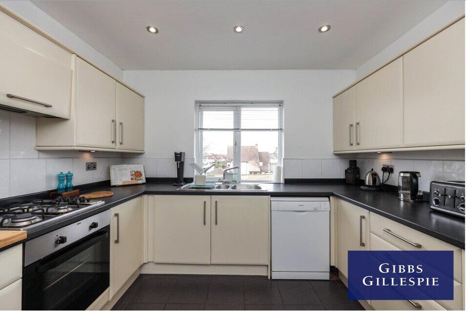 1 bed House Share for rent in Uxbridge. From Gibbs Gillespie - Ruislip Lettings
