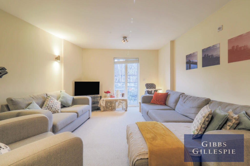 1 bed 1st Floor Flat for rent in Ruislip. From Gibbs Gillespie - Ruislip Lettings