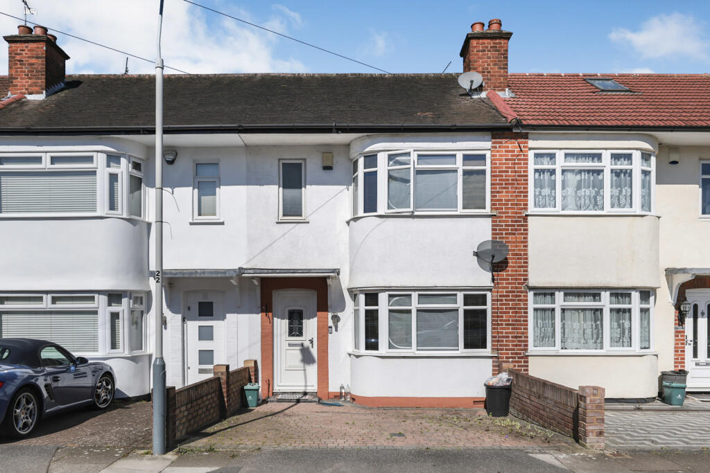 2 bed Mid Terraced House for rent in Ruislip. From Gibbs Gillespie - Ruislip Lettings 2 bed Mid Terraced House for rent in Ruislip. From Gibbs Gillespie - Ruislip Lettings