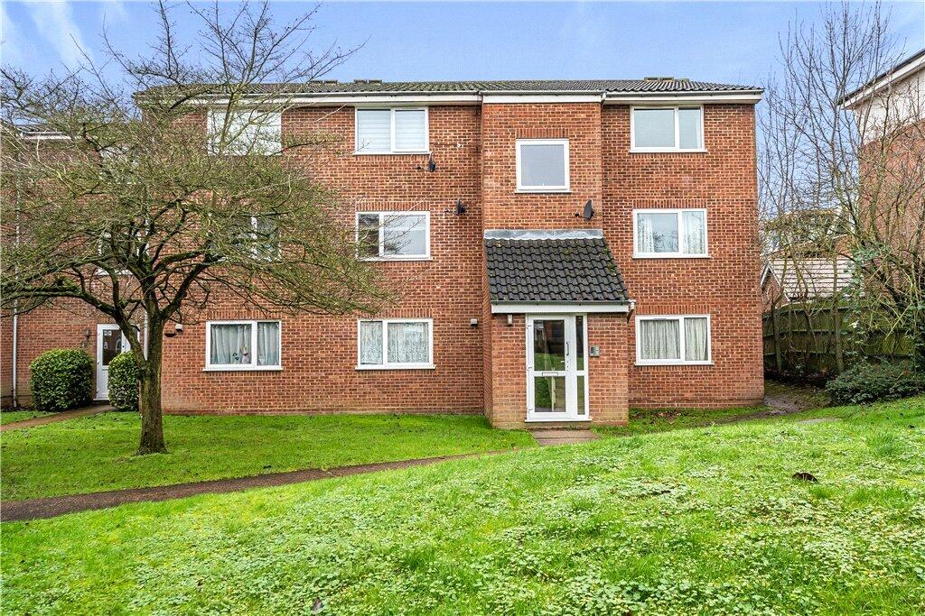 1 bed 1st Floor Flat for rent in Ruislip. From Gibbs Gillespie - Ruislip Lettings