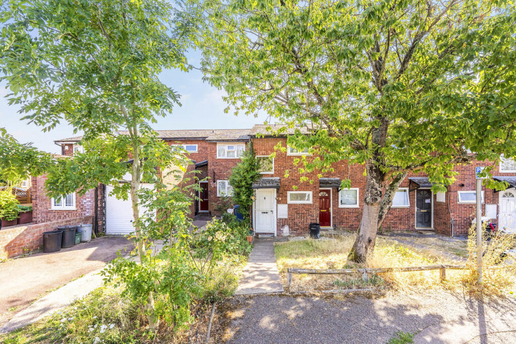 1 bed 1st Floor Flat for rent in Pinner. From Gibbs Gillespie - Ruislip Lettings