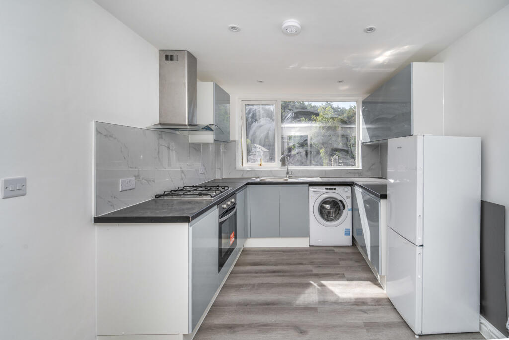 3 bed Semi Detached for rent in Ruislip. From Gibbs Gillespie - Ruislip Lettings