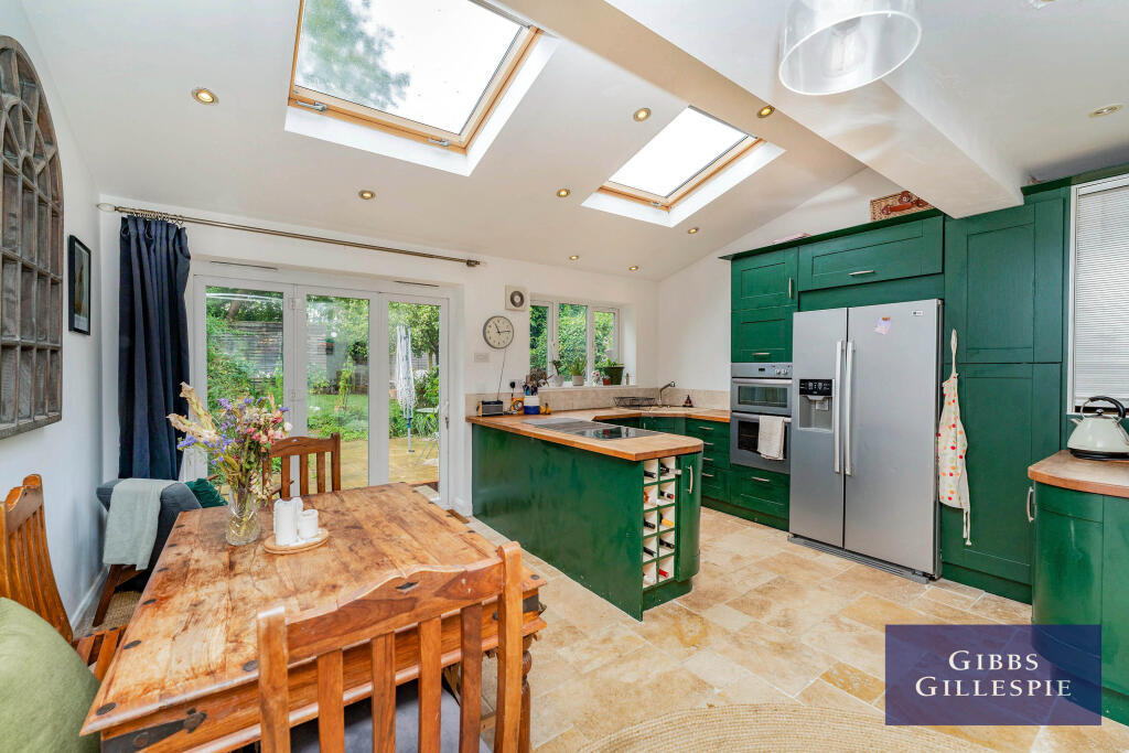 4 bed Semi Detached for rent in Ruislip. From Gibbs Gillespie - Ruislip Lettings 4 bed Semi Detached for rent in Ruislip. From Gibbs Gillespie - Ruislip Lettings