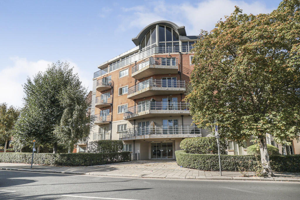 1 bed 1st Floor Flat for rent in Ruislip. From Gibbs Gillespie - Ruislip Lettings 1 bed 1st Floor Flat for rent in Ruislip. From Gibbs Gillespie - Ruislip Lettings
