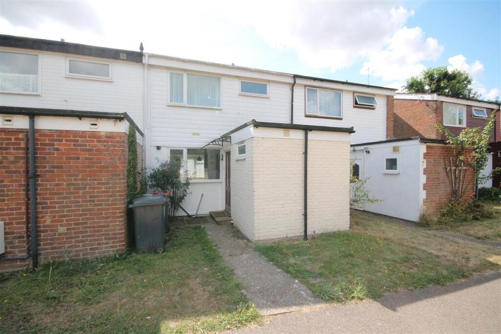 3 bed Mid Terraced House for rent in Harbledown. From Godwin Curtis Ltd - Canterbury