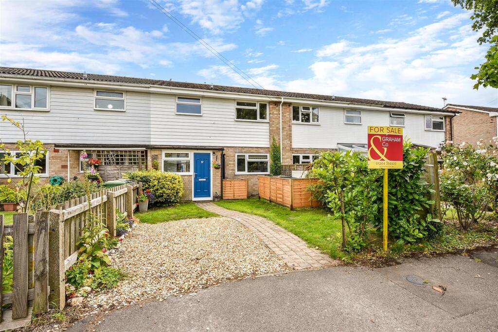 3 bed Mid Terraced House for rent in Andover. From Graham & Co - Andover