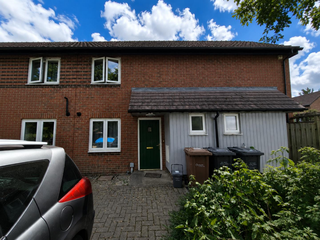 2 bed Detached for rent in Andover. From Graham & Co - Andover