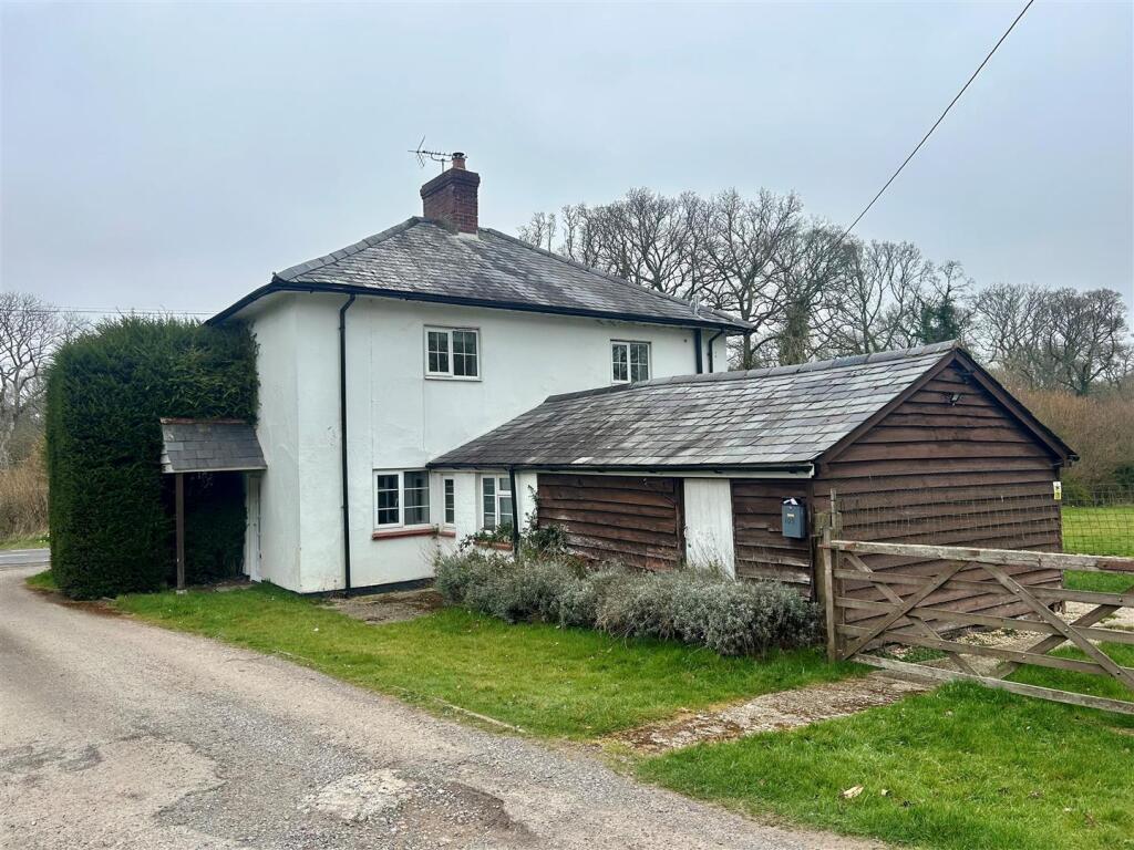3 bed Detached for rent in Andover. From Graham & Co - Andover