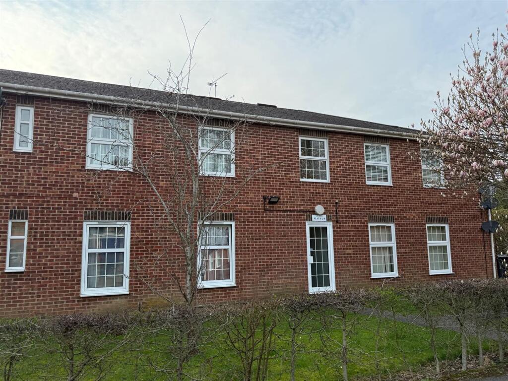 2 bed 1st Floor Flat for rent in Andover. From Graham & Co - Andover 2 bed 1st Floor Flat for rent in Andover. From Graham & Co - Andover