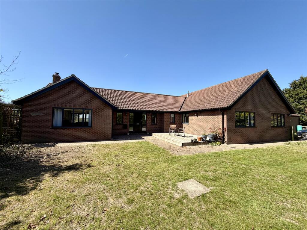 4 bed Detached for rent in Aylesham. From Finn's - Canterbury