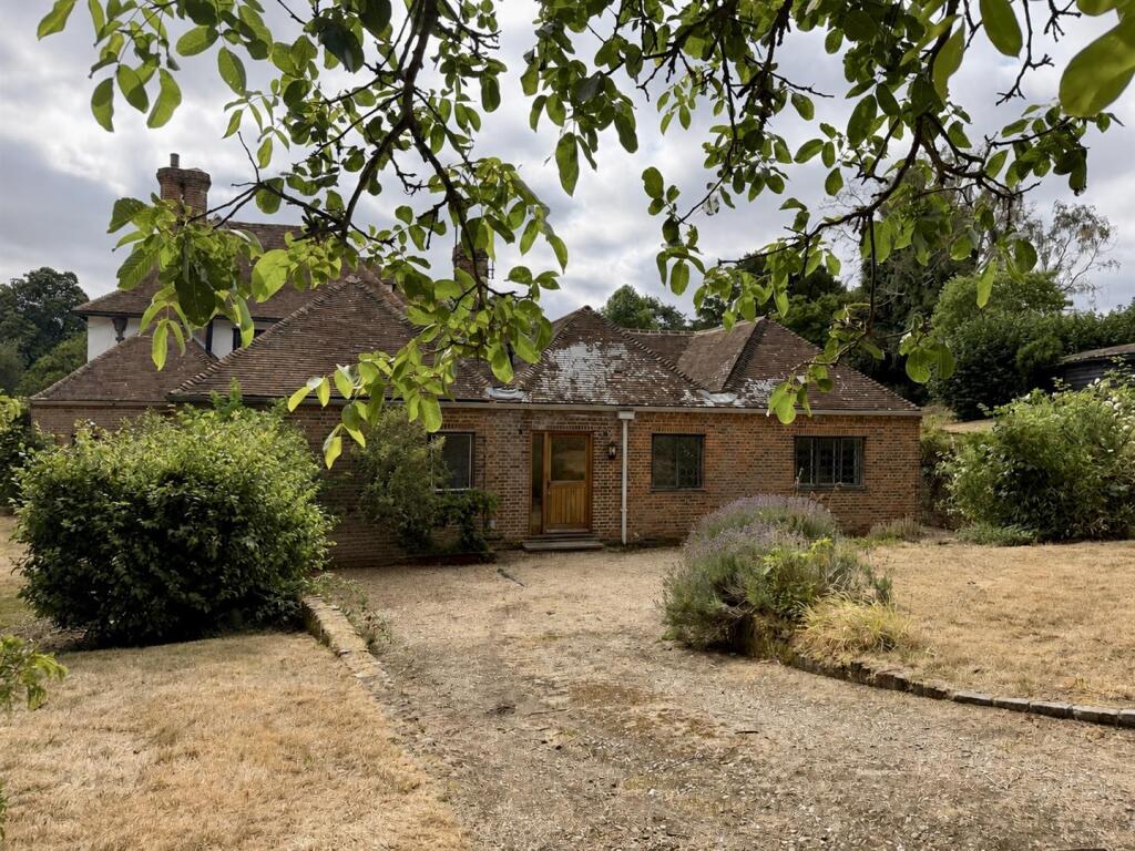1 bed Cottage for rent in Bishopsbourne. From Finn's - Canterbury