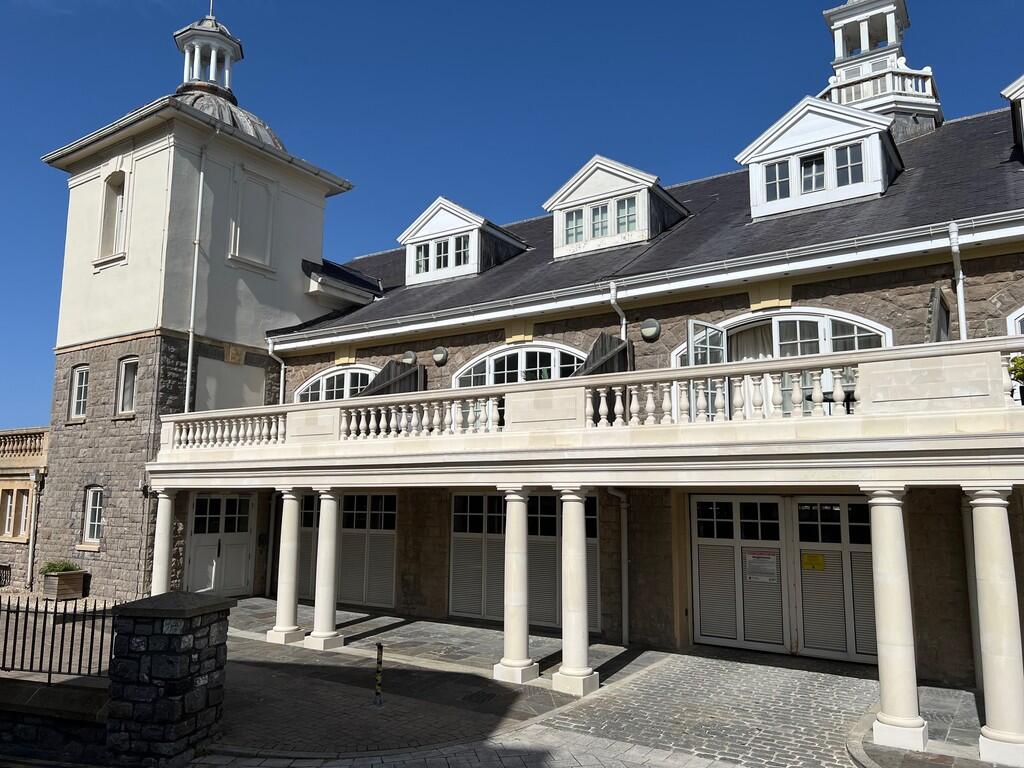 1 bed Apartment for rent in Weston-Super-Mare. From Bloxham & Barlow - Weston-Super-Mare