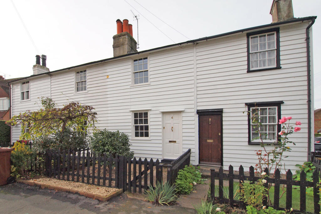 2 bed Cottage for rent in Ewell. From Greenfield & Company - Ewell