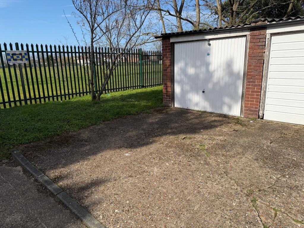 0 bed Garages for rent in Sunbury. From Gregory Brown - Ashford