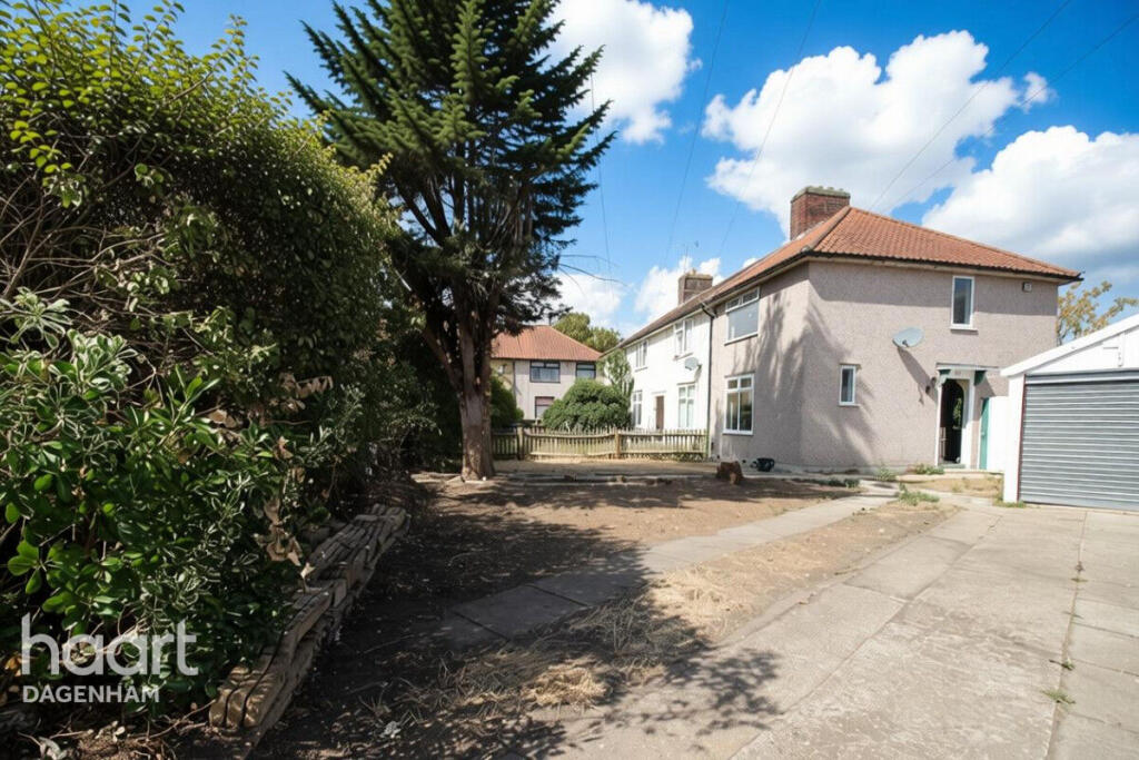 2 bed End of Terrace for rent in Dagenham. From haart - Dagenham