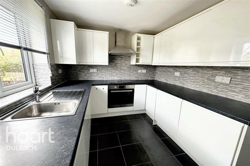 1 bed Flat for rent in Lewisham. From haart - Dulwich