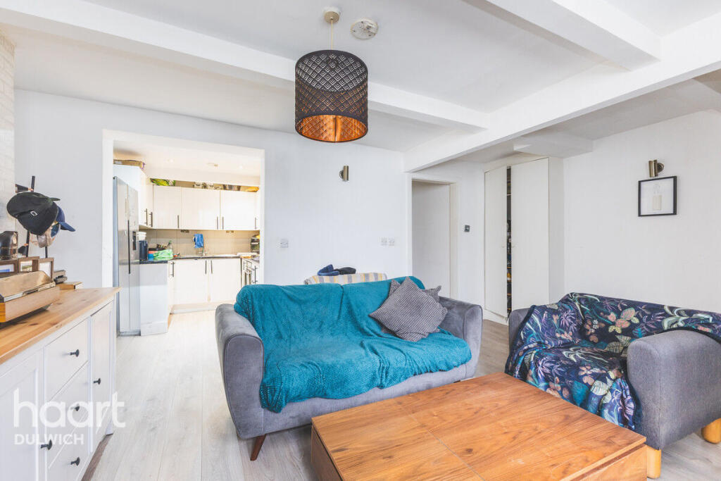 2 bed 1st Floor Flat for rent in Lewisham. From haart - Dulwich