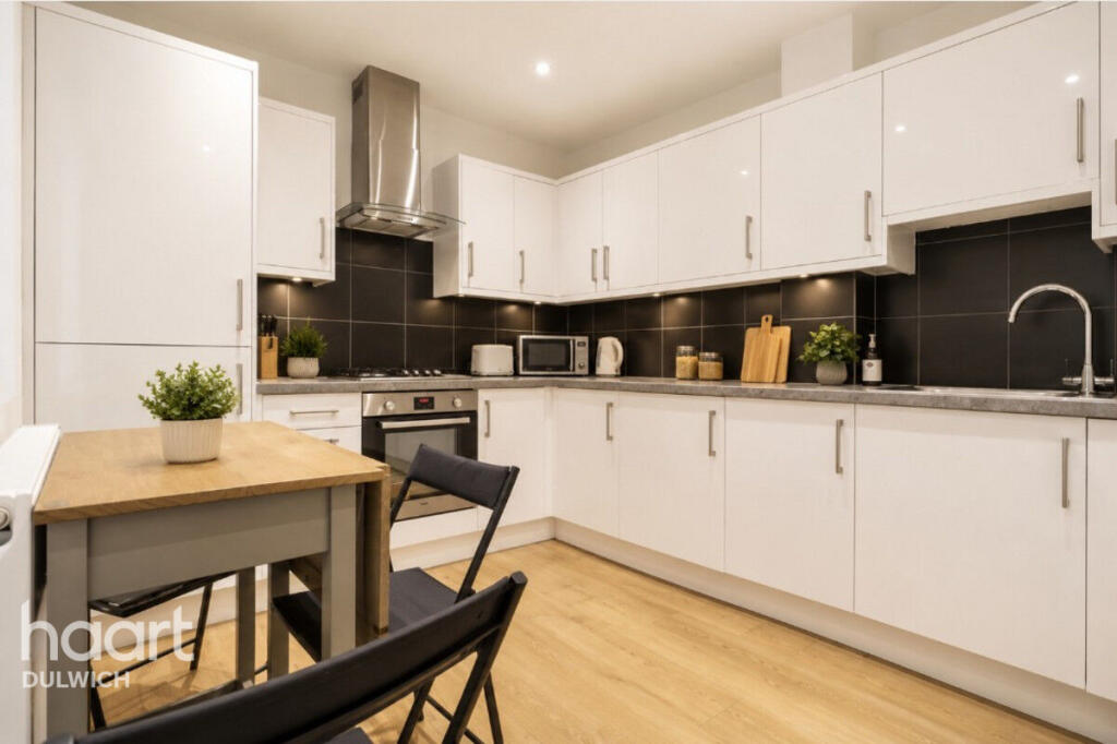 1 bed 1st Floor Flat for rent in Catford. From haart - Dulwich