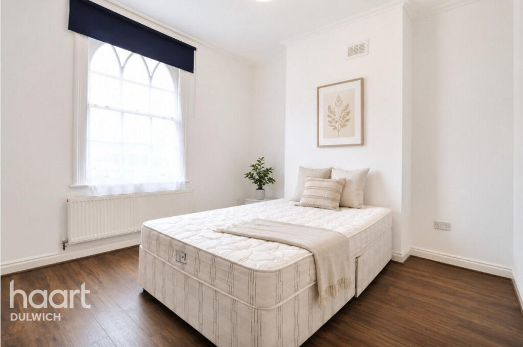 4 bed Mid Terraced House for rent in Camberwell. From haart - Dulwich 4 bed Mid Terraced House for rent in Camberwell. From haart - Dulwich