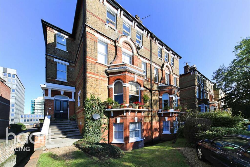 3 bed Flat for rent in Acton. From haart - Ealing - Lettings