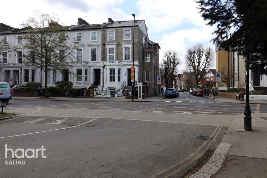 2 bed Apartment for rent in London. From haart - Ealing - Lettings