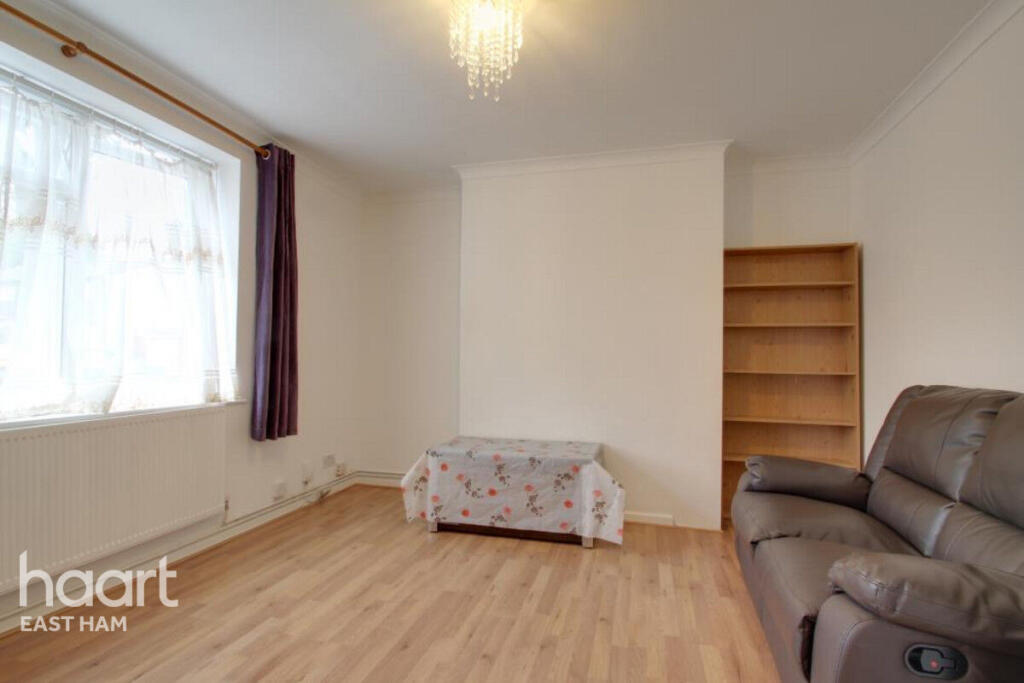 2 bed Mid Terraced House for rent in London. From haart - East Ham