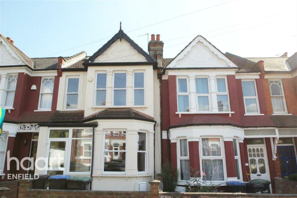 4 bed Detached House for rent in Wood Green. From haart - Enfield - Lettings