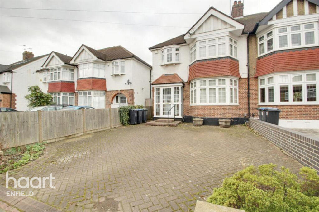 3 bed Semi Detached for rent in Hadley Wood. From haart - Enfield
