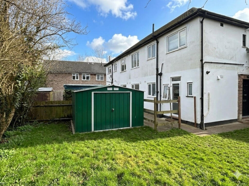 2 bed Apartment for rent in Pinner. From haart - Harrow