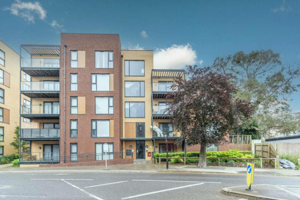 3 bed Apartment for rent in Hendon. From haart - Harrow