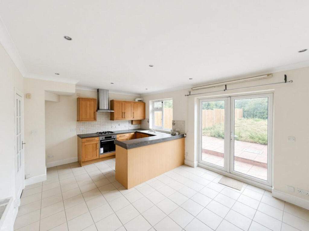 3 bed Mid Terraced House for rent in Harrow. From haart - Harrow 3 bed Mid Terraced House for rent in Harrow. From haart - Harrow