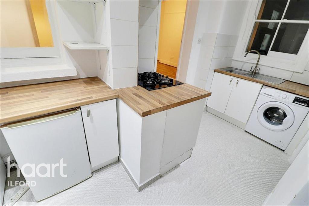 3 bed Flat for rent in Barking. From haart - Ilford
