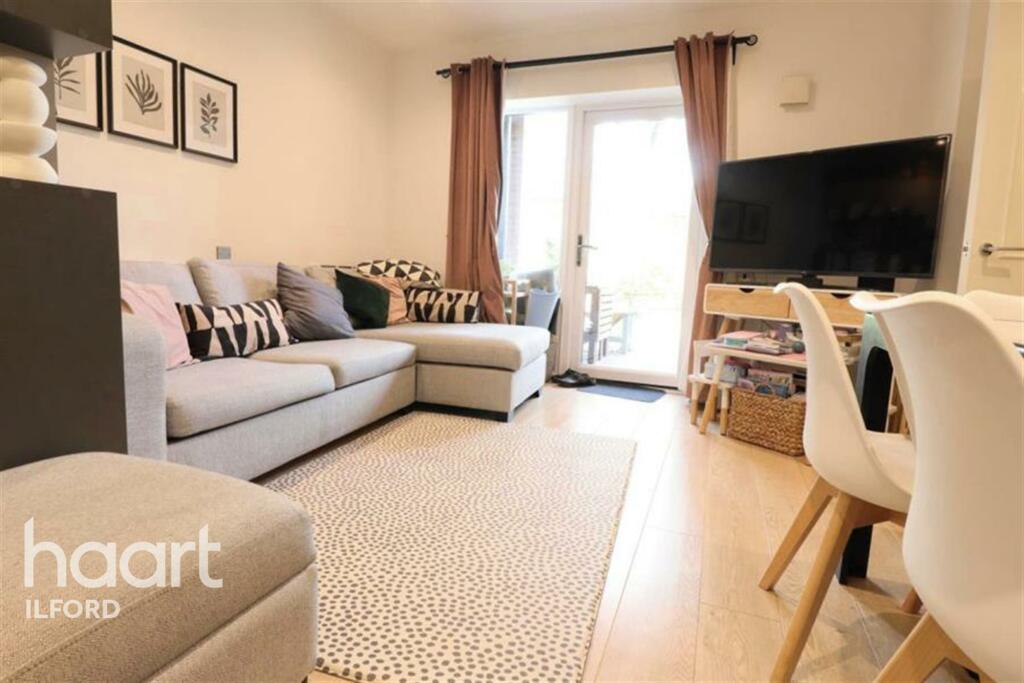 2 bed Detached for rent in Walthamstow. From haart - Ilford