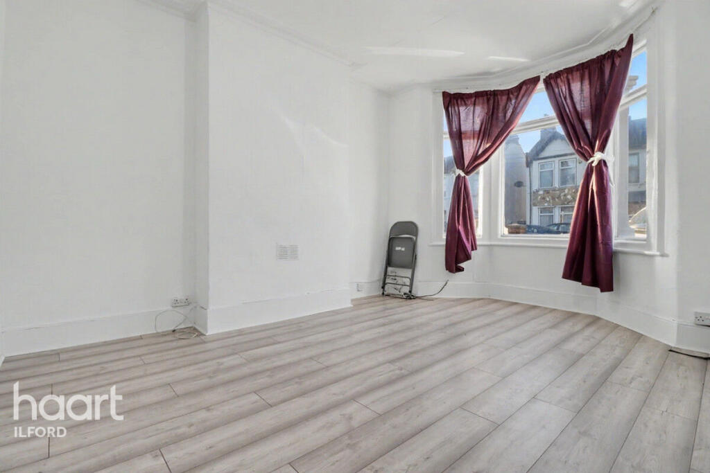 3 bed Mid Terraced House for rent in Ilford. From haart - Ilford