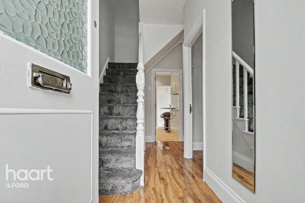 4 bed Mid Terraced House for rent in Ilford. From haart - Ilford 4 bed Mid Terraced House for rent in Ilford. From haart - Ilford