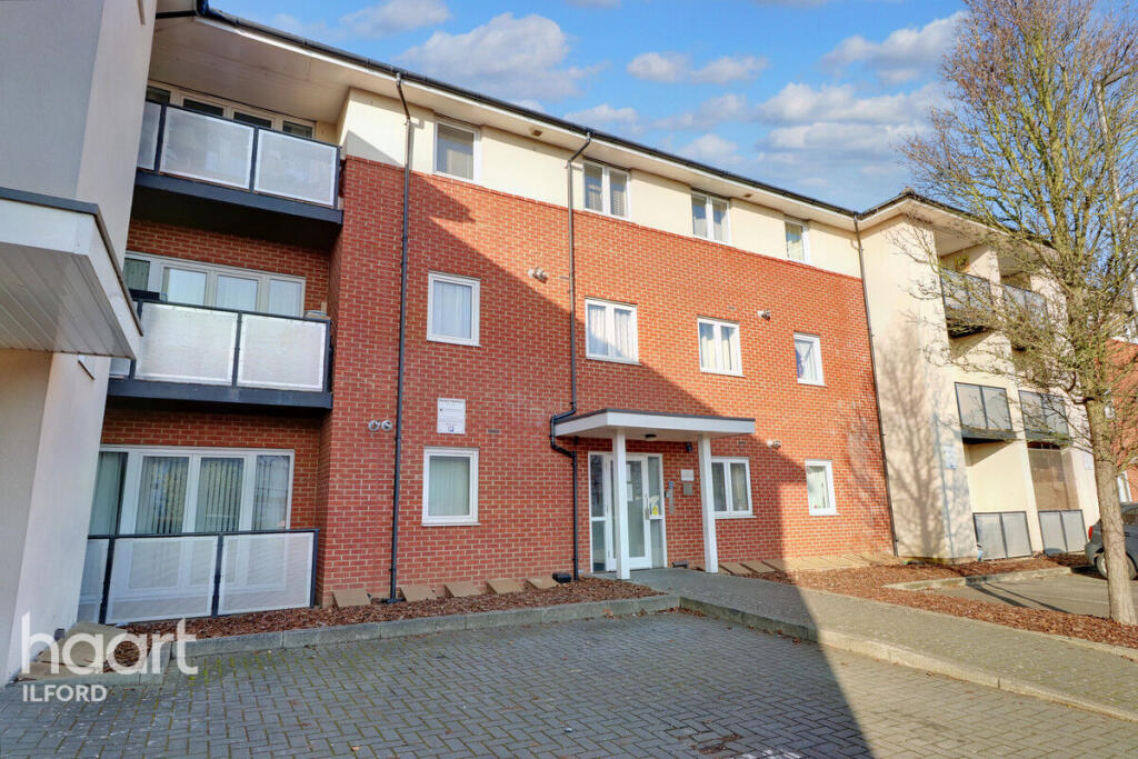 2 bed 1st Floor Flat for rent in Ilford. From haart - Ilford