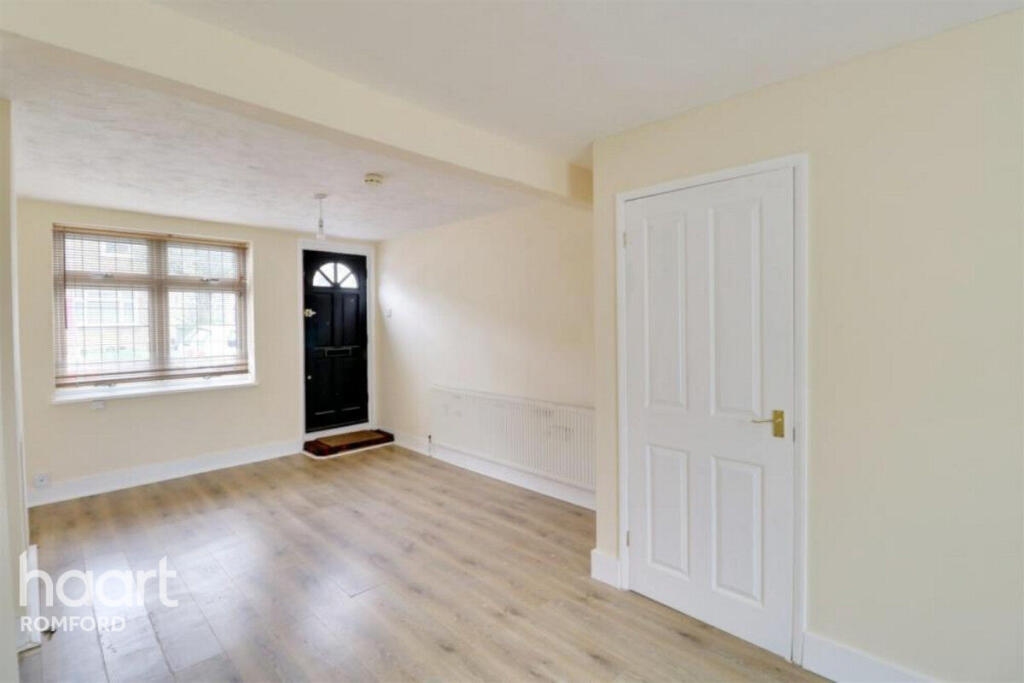 2 bed Mid Terraced House for rent in Romford. From haart - Romford