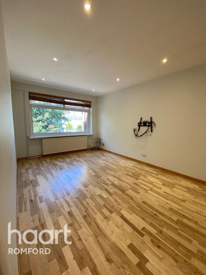 2 bed Annexe for rent in Romford. From haart - Romford