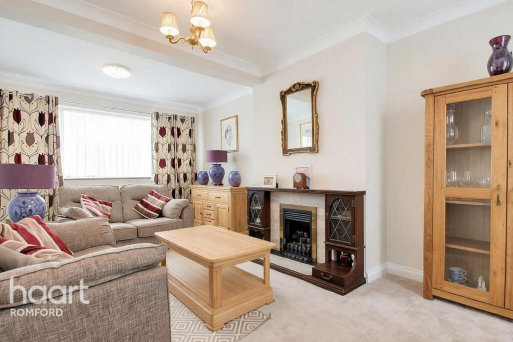 3 bed End of Terrace for rent in Romford. From haart - Romford