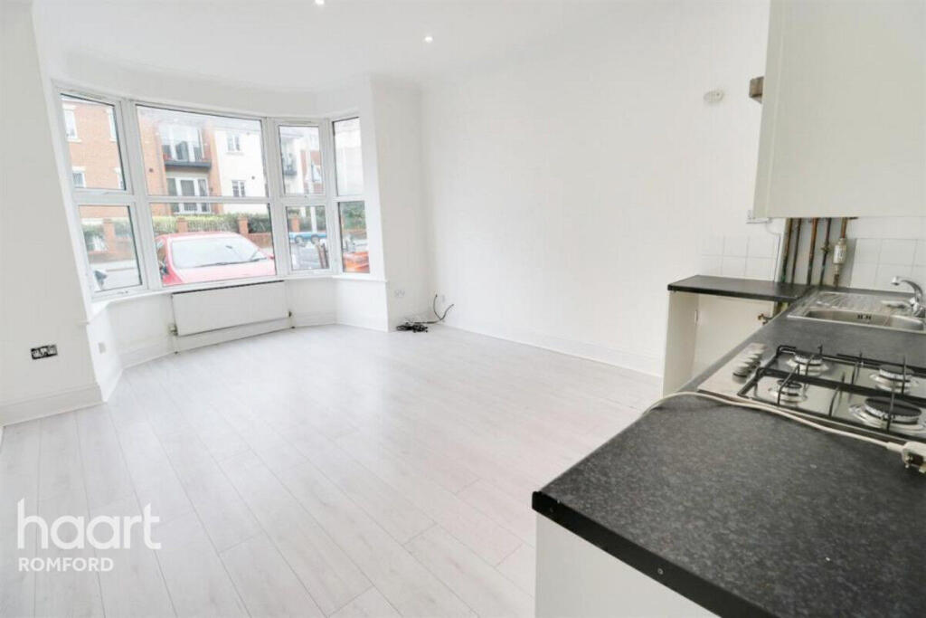 2 bed Apartment for rent in Romford. From haart - Romford