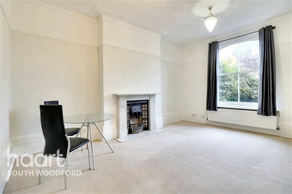 5 bed Semi Detached for rent in Wanstead. From haart - South Woodford