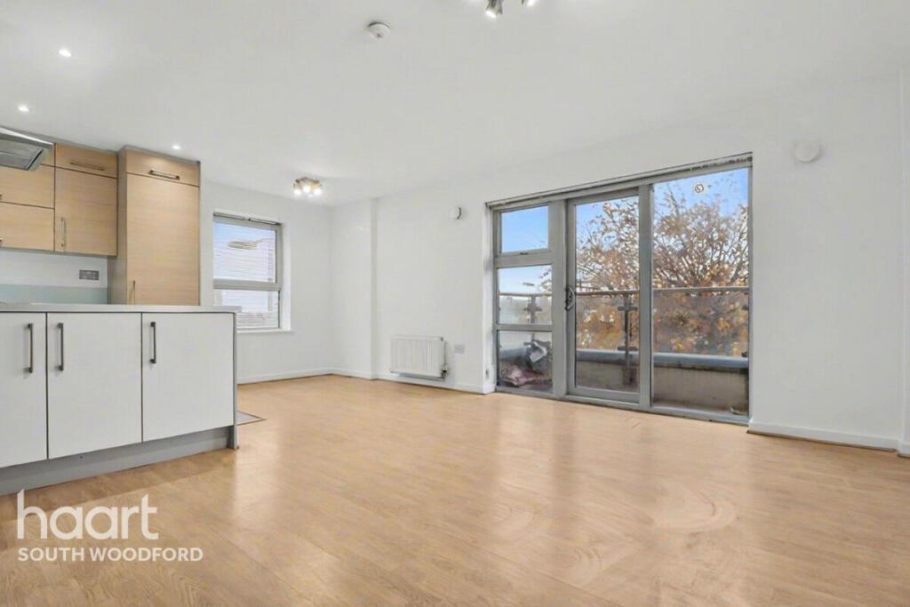 2 bed Apartment for rent in London. From haart - South Woodford