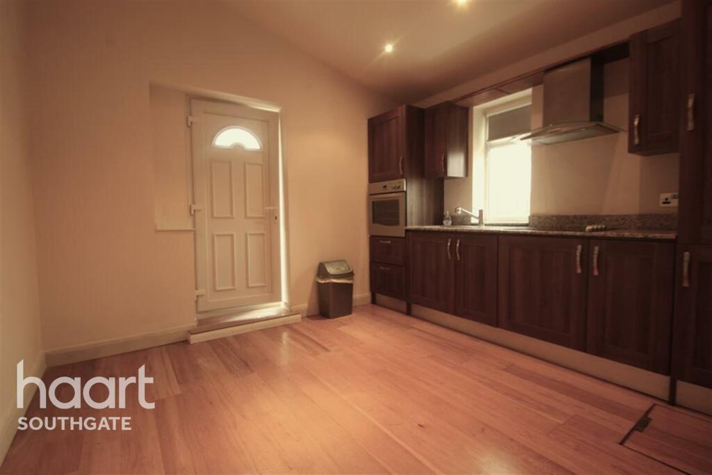 2 bed Flat for rent in Southgate. From haart - Southgate