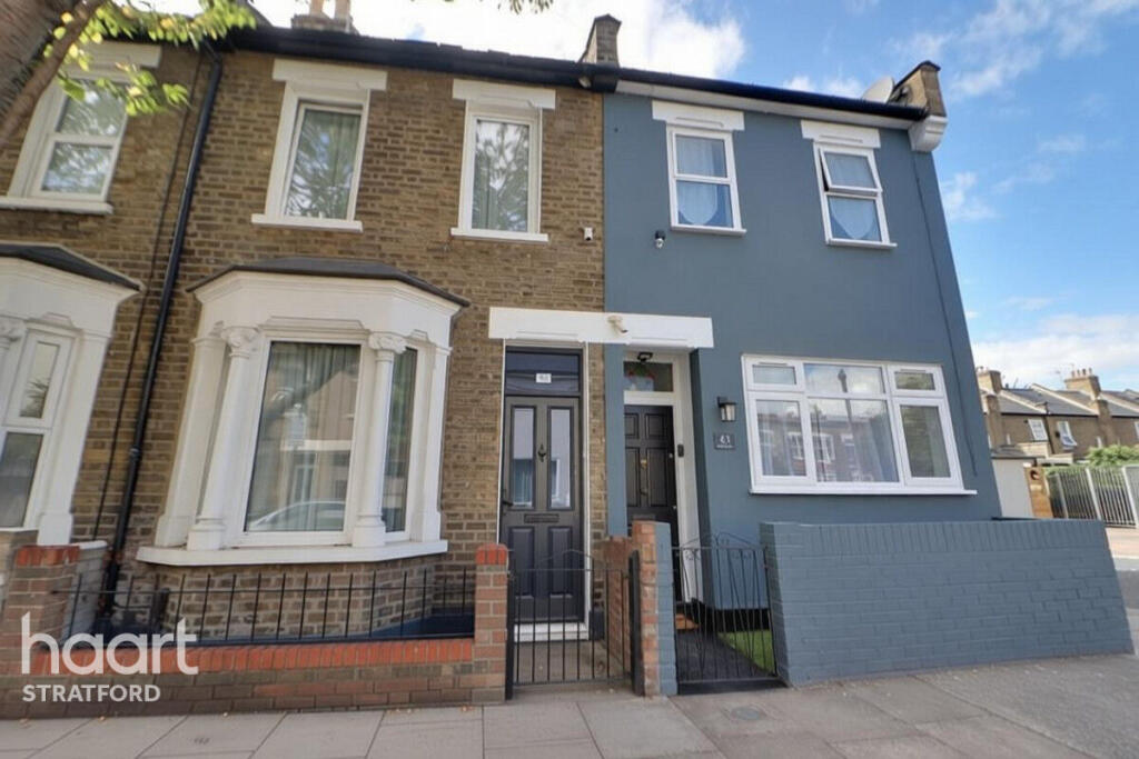 2 bed Mid Terraced House for rent in London. From haart - Stratford