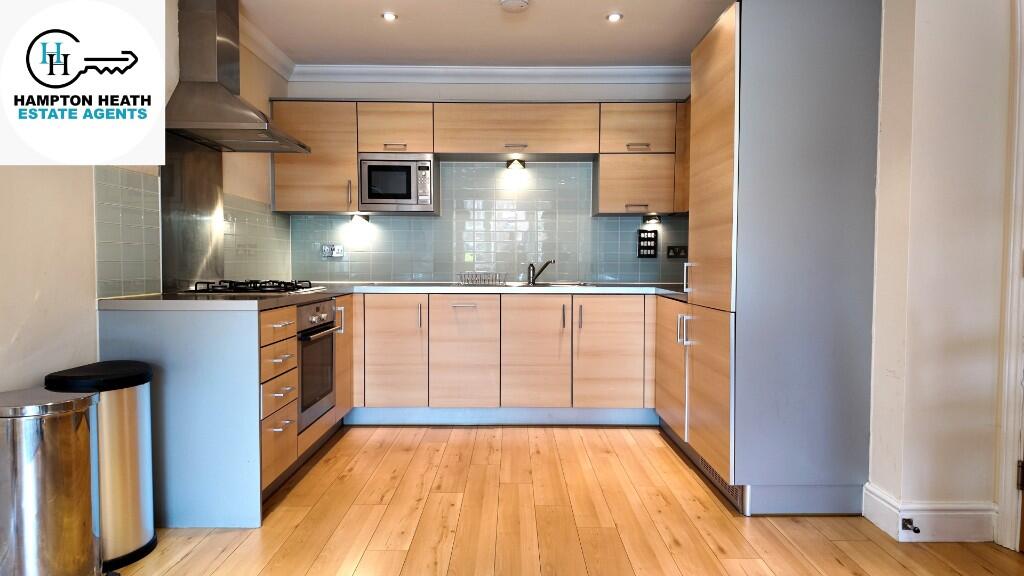 2 bed Apartment for rent in Egham. From Hampton-Heath - Staines-upon-Thames