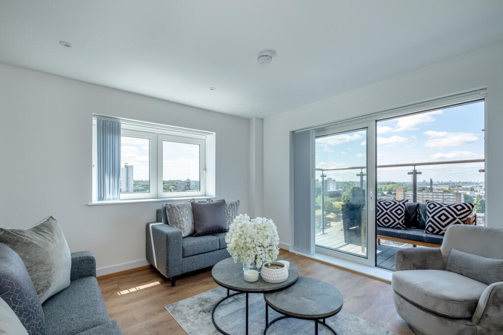 2 bed Apartment for rent in Woolwich. From Hamptons - Blackheath