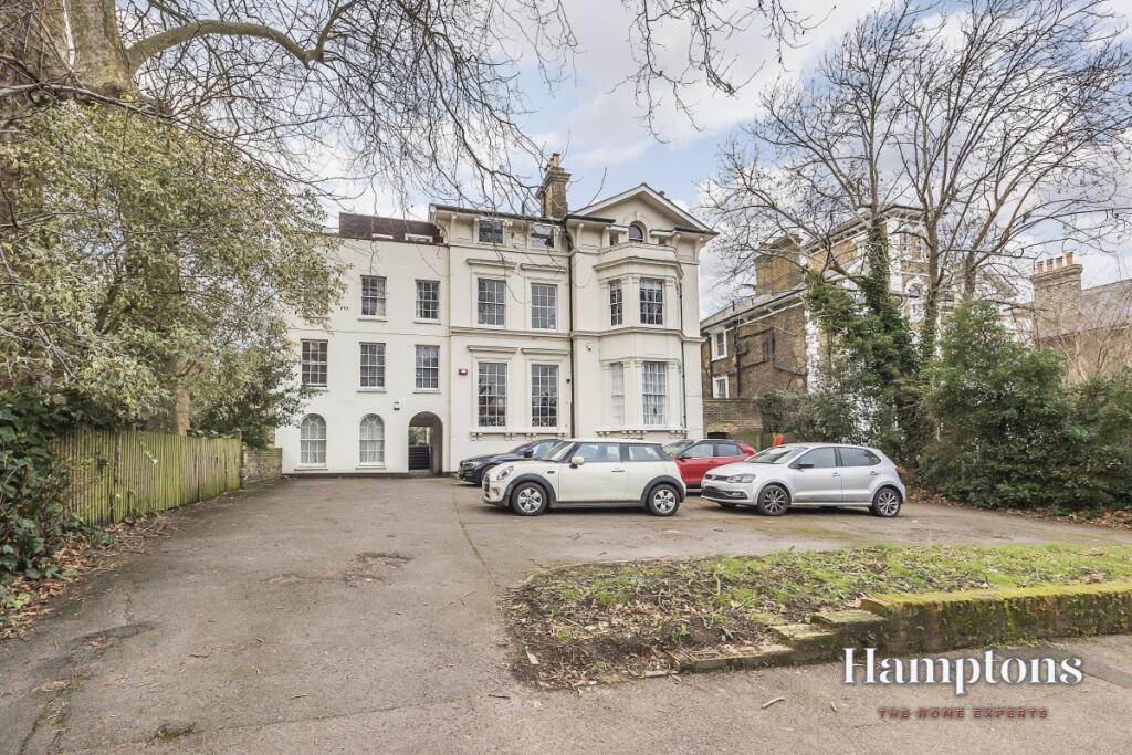 4 bed 1st Floor Flat for rent in Lewisham. From Hamptons - Blackheath