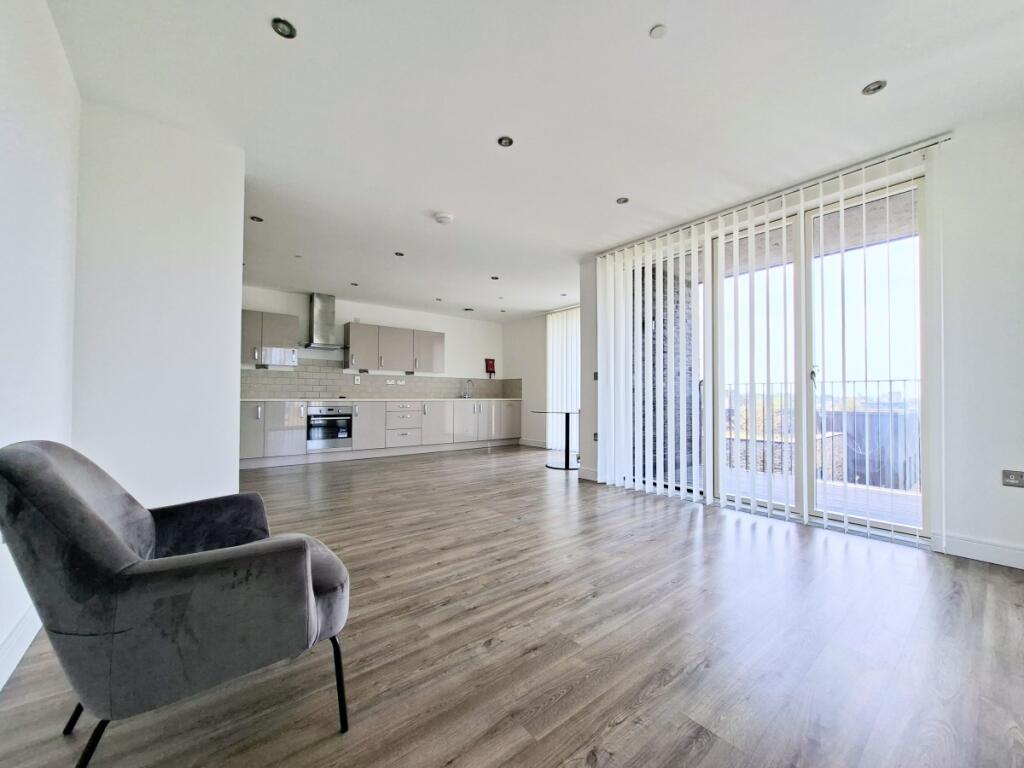 3 bed Apartment for rent in Deptford. From Hamptons - Blackheath